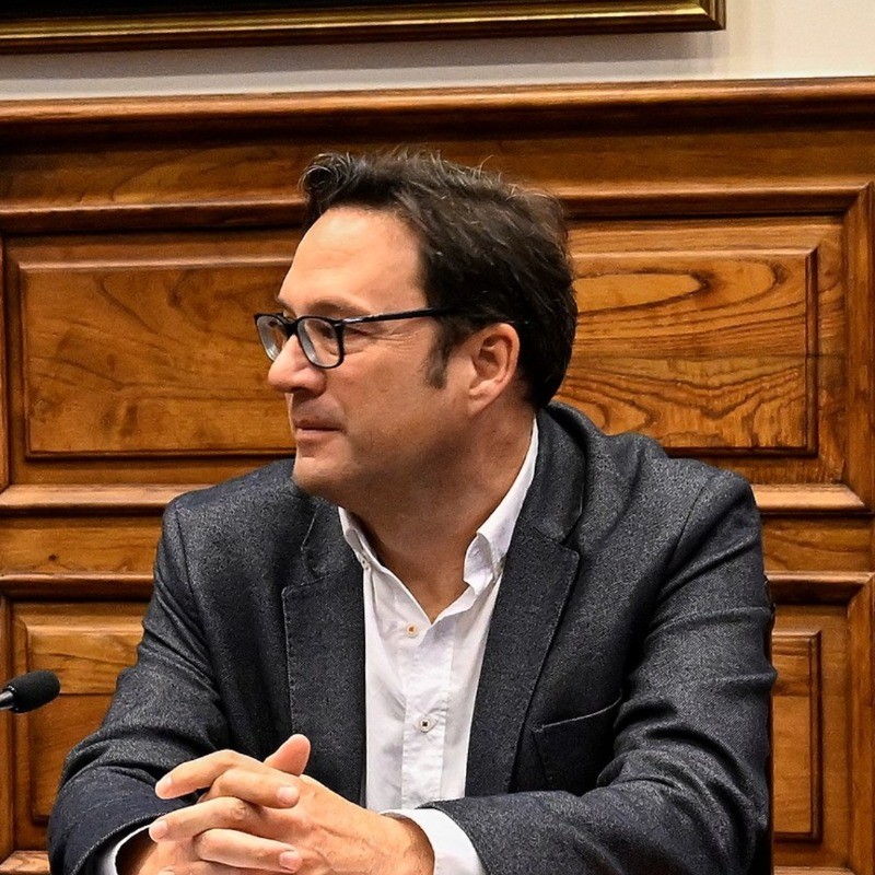 Antonio León García